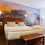 Otel El Tajo & 3*