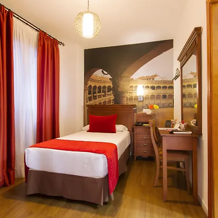 Hotel El Tajo &