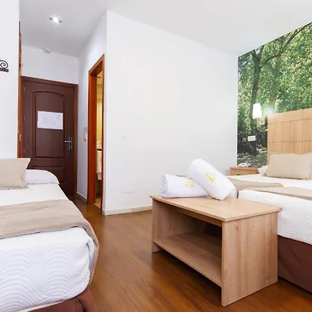 Hotel El Tajo & 3*