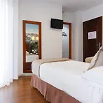 El Tajo & 3* روندا