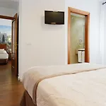 فندق El Tajo &