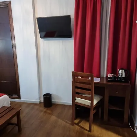 Hotel El Tajo &
