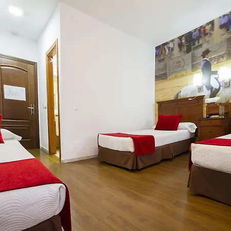 El Tajo & Hotel 3*