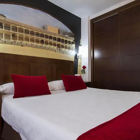 Hotel El Tajo &